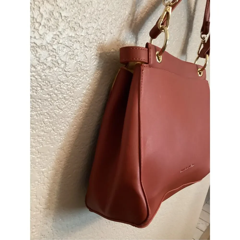 NWOT Danielle Nicole Disney Pinocchio Scalloped Vintage Handbag BoxLunch - Picture 7 of 7